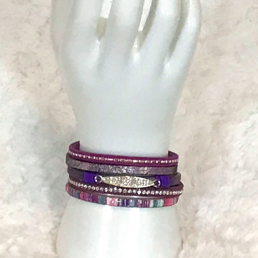 Women’s Multicoloured Bohemian Style Bracelet With Magnetic Clasp Closure